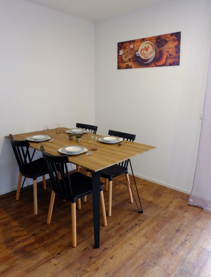 Sweet Park Appartements Rheinhausen Exterior photo